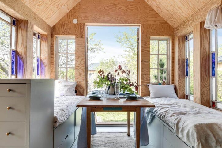 twin beds for guest rooms adults